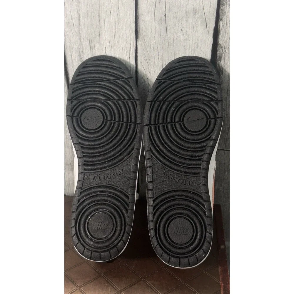 Nike new women